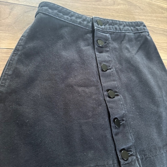 American Apparel | Size S | Vintage Black Denim Button-Down Skirt - Picture 4 of 9